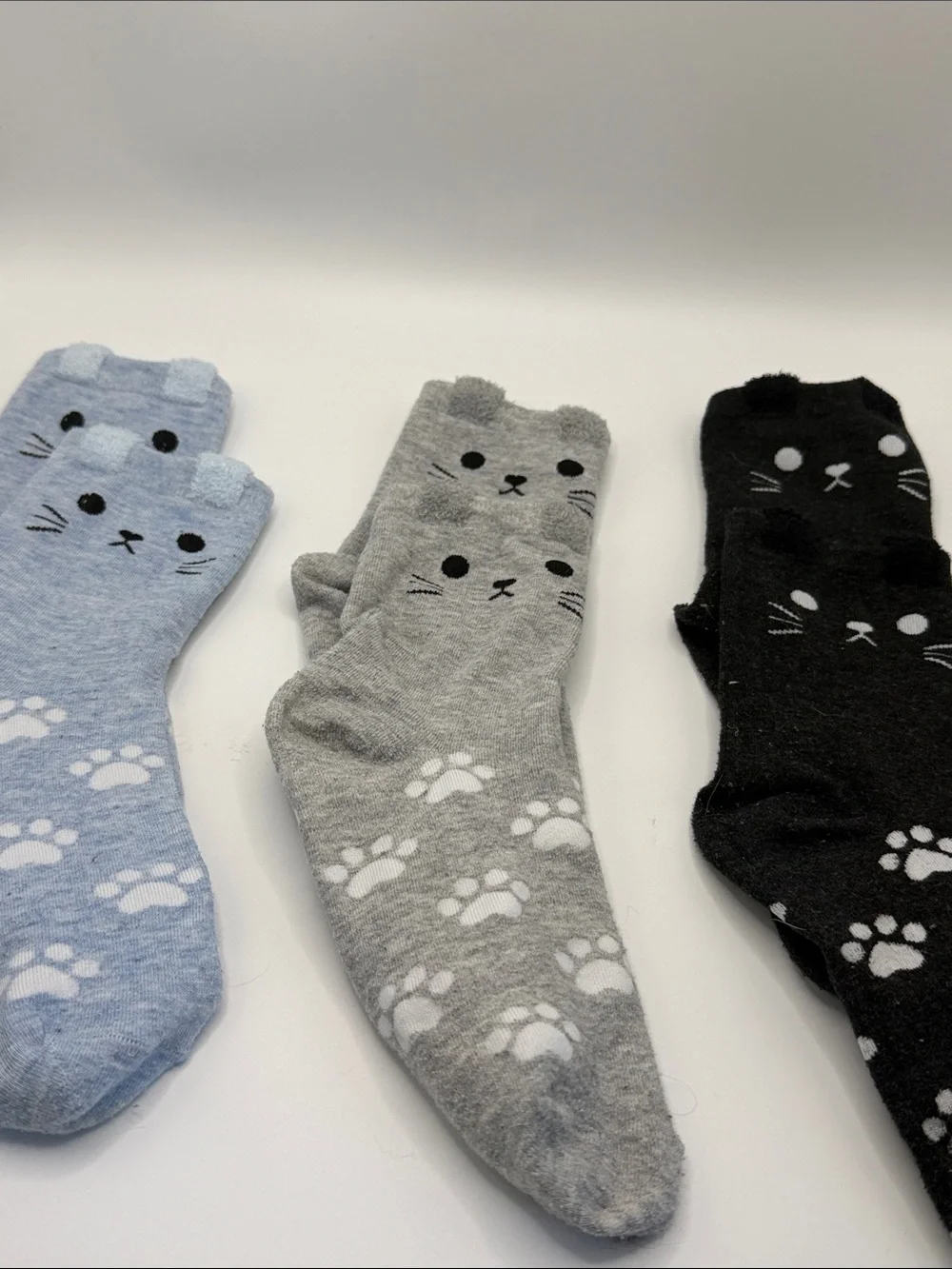 (SET OF 3) Cute Cat Face Crew Socks-- Set of 3: Blue, Gray, Black